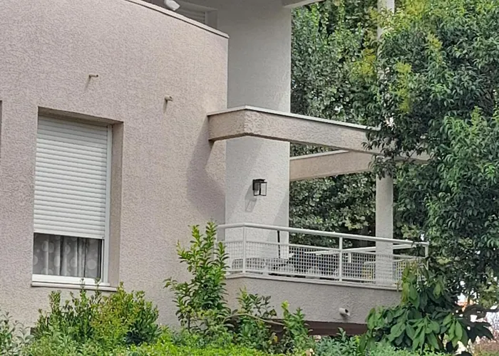 T3 Terrasse - Piscine - 3 Etoiles Сен-Сиприен